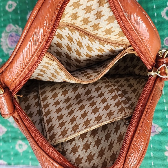 Round Purse - Picture 3 of 3